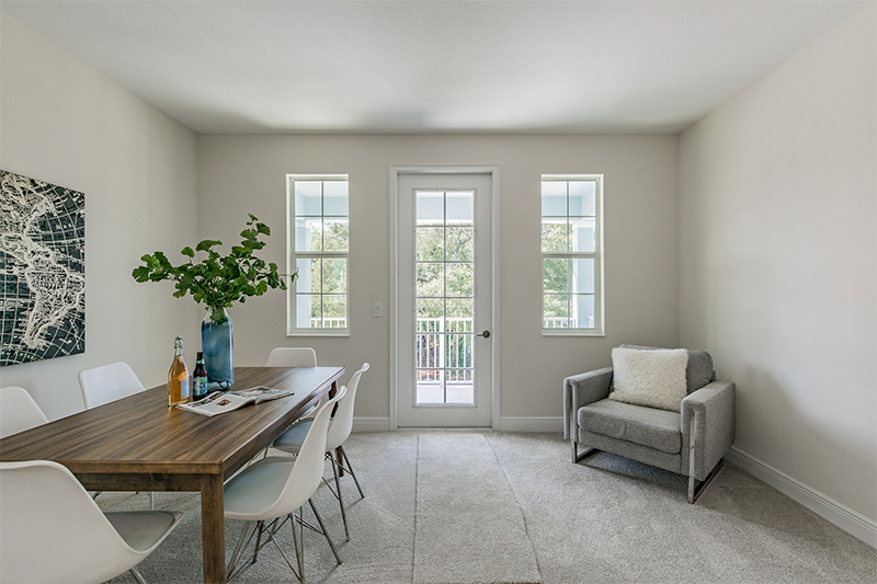 Room with Table and chairs