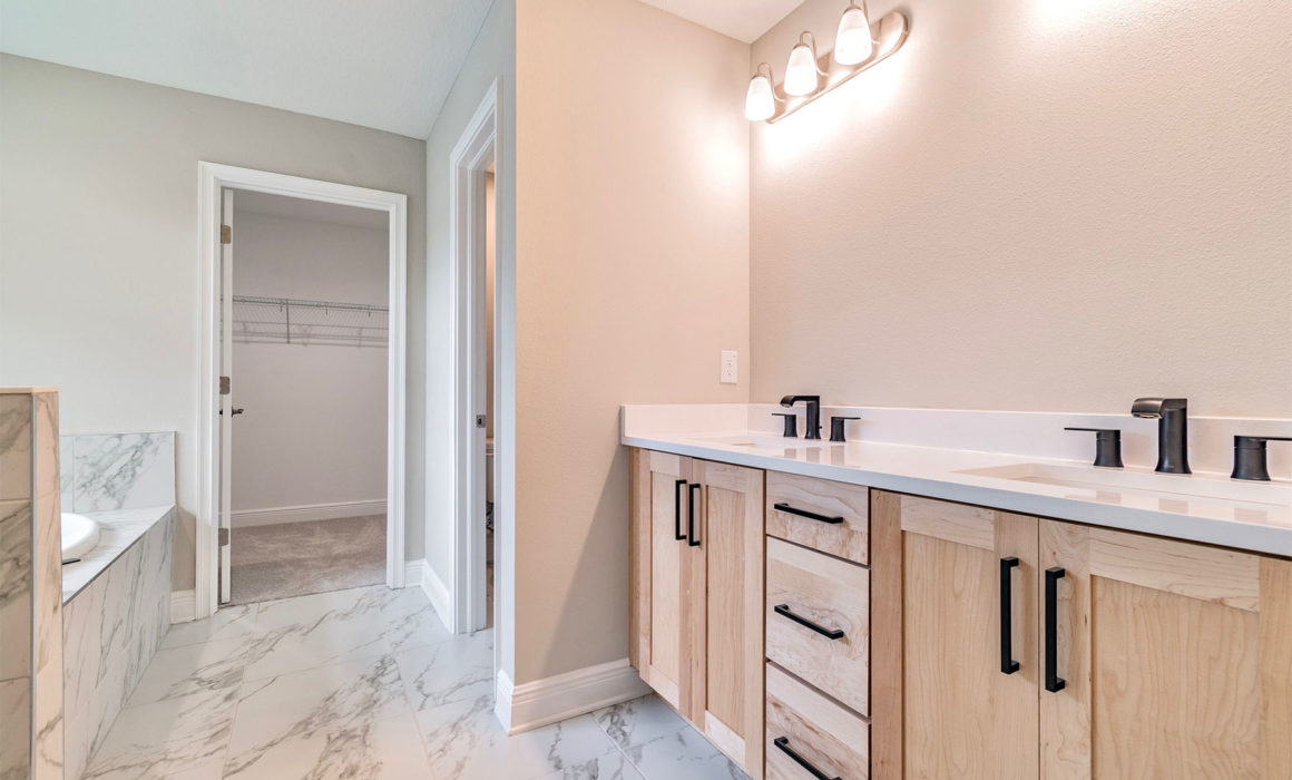 Somserset Elevation D Bath